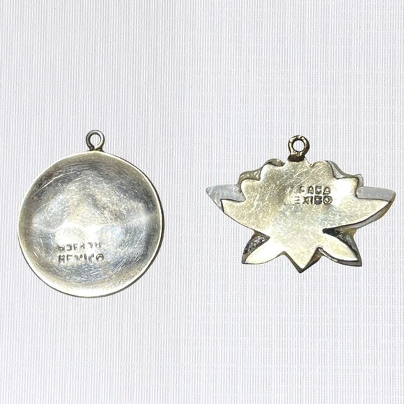 VTG Alpaca Mexico Pendant Charms Round Stone Chip Inlay Flower Mother of Pearl - Picture 2 of 6